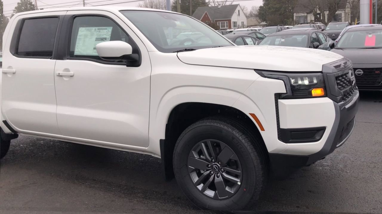 New 2026 Nissan Frontier SV - photo - 1