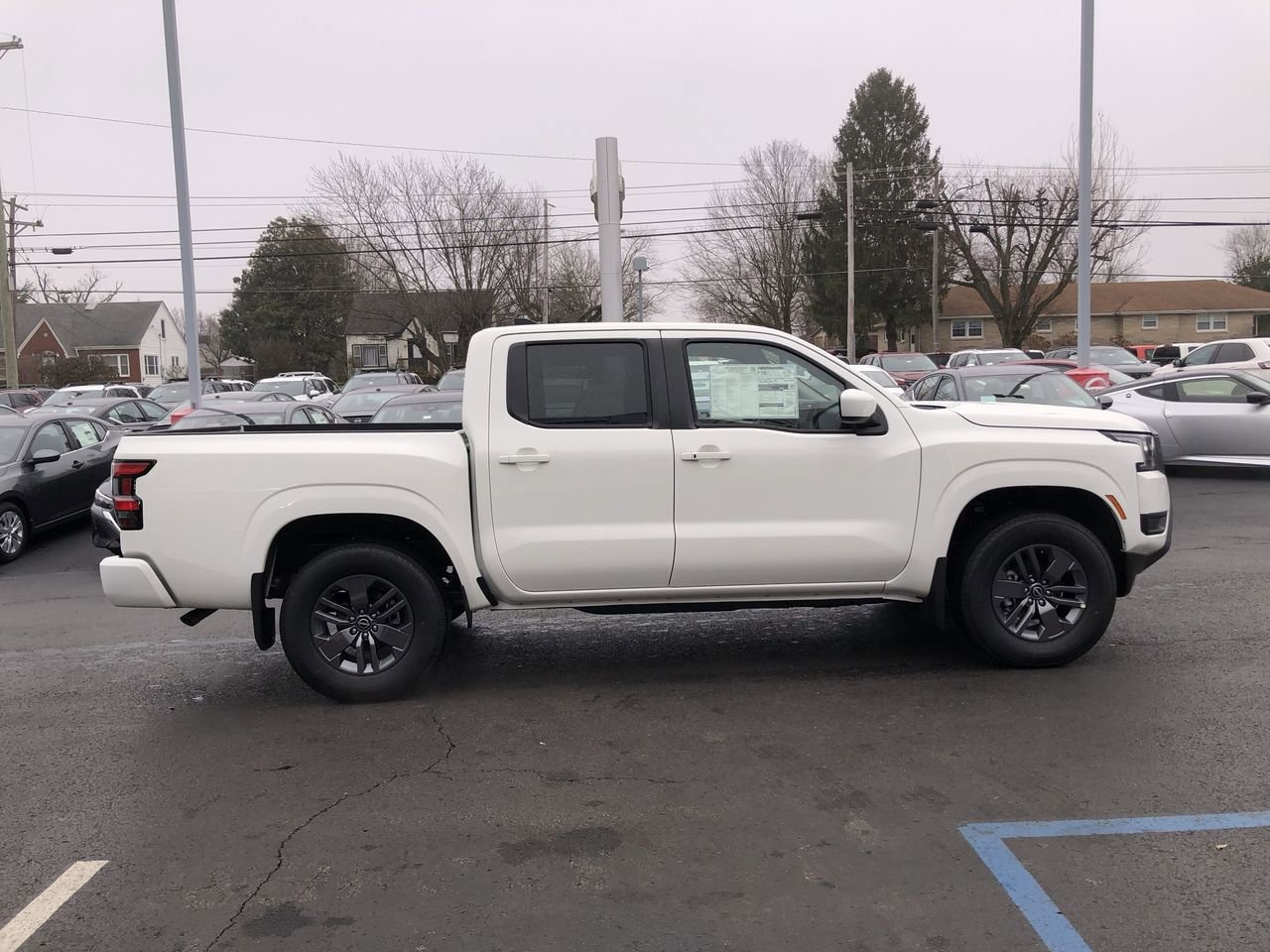 New 2026 Nissan Frontier SV - photo - 13