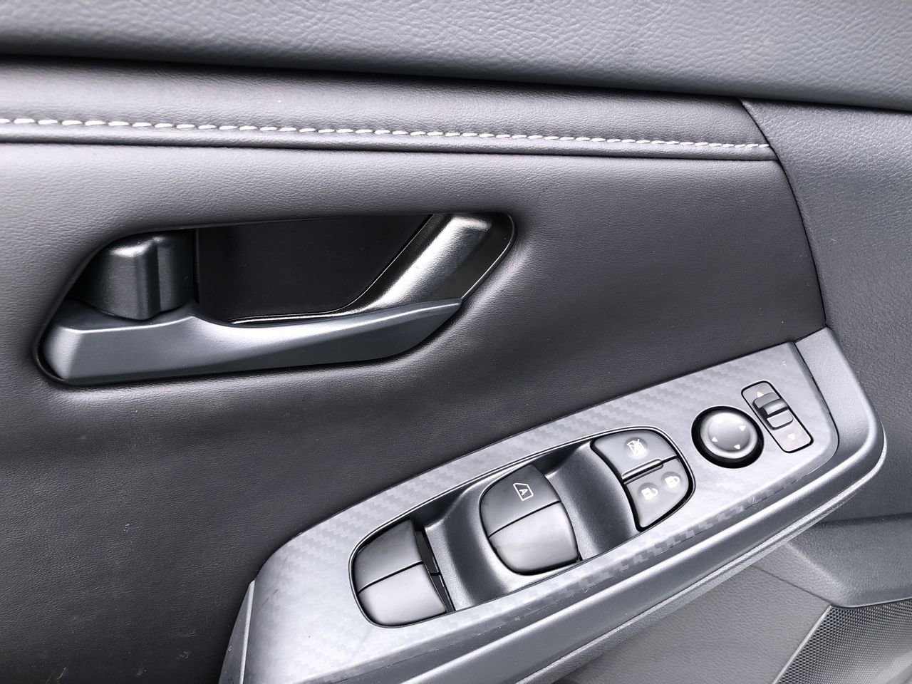 New 2025 Nissan Sentra S - photo - 20