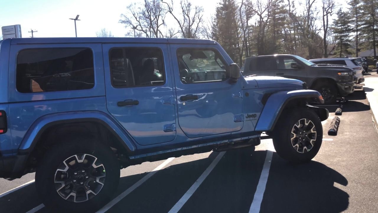 New 2026 Jeep Wrangler Sahara - photo - 7