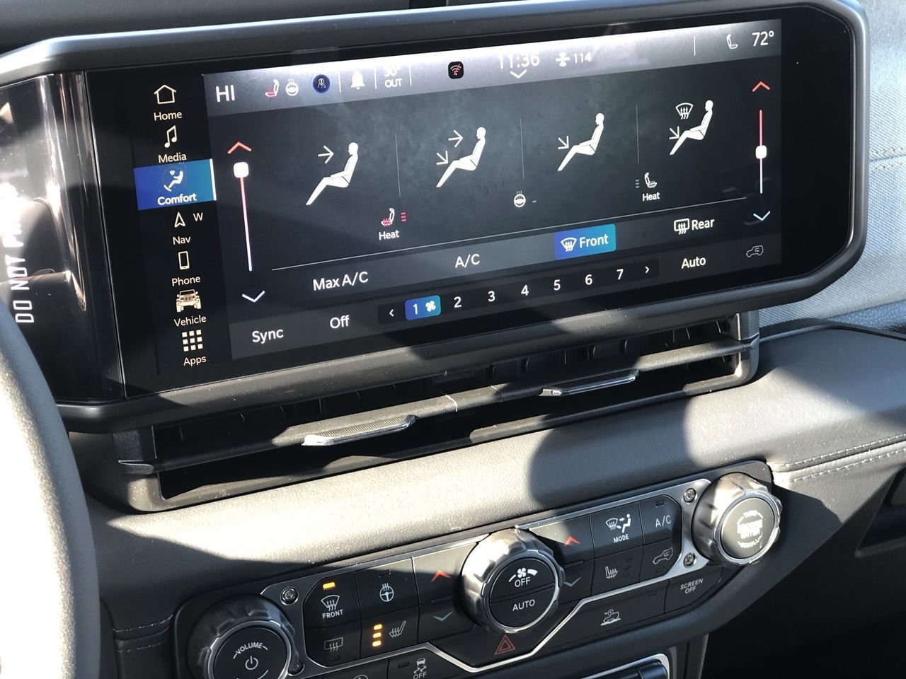 New 2026 Jeep Wrangler Sahara - photo - 21