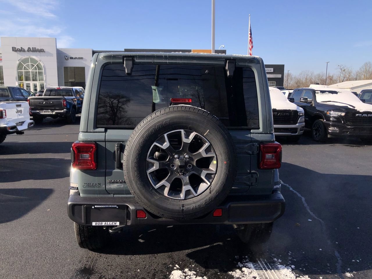 New 2026 Jeep Wrangler Sahara - photo - 9