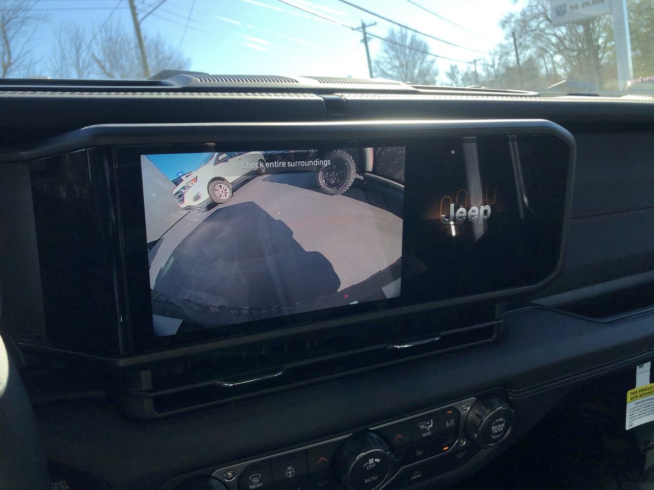 New 2026 Jeep Wrangler Rubicon - photo - 18