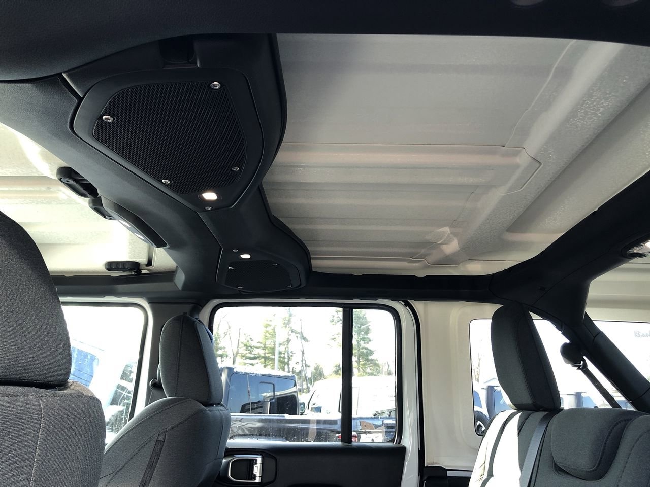 New 2026 Jeep Wrangler Willys - photo - 22