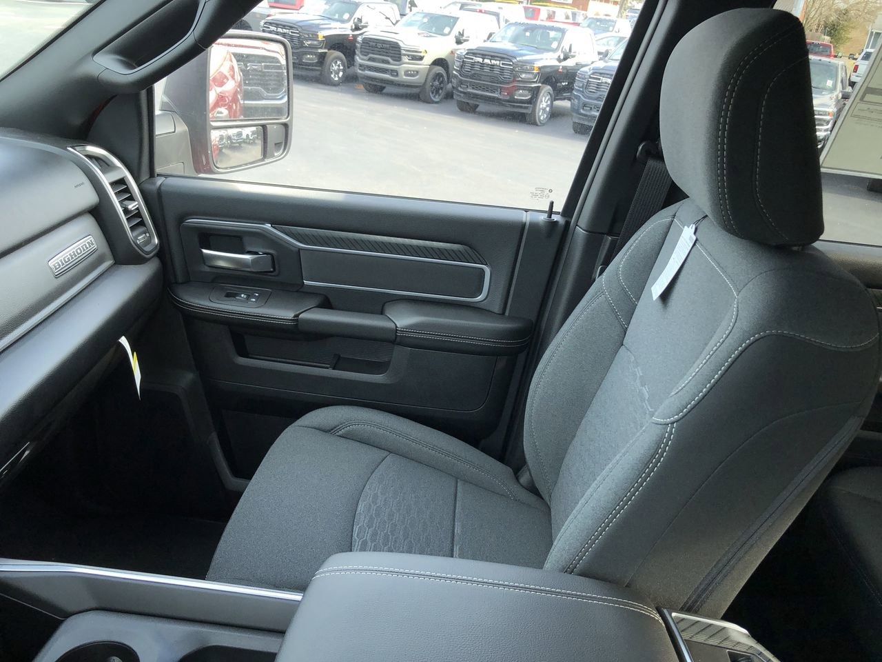 New 2026 Ram 2500 Big Horn - photo - 30