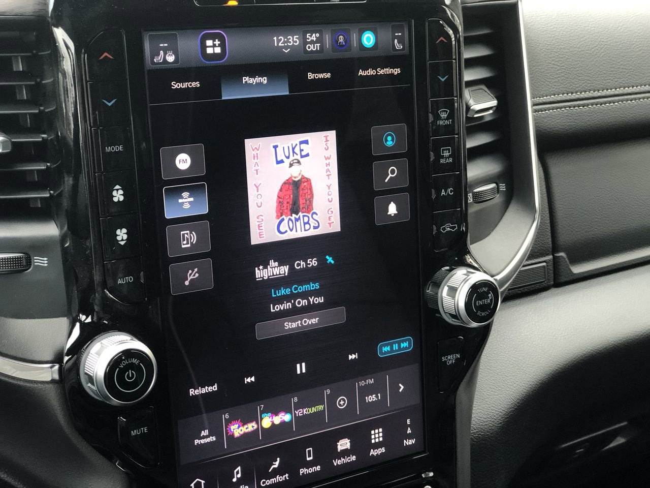 New 2026 Ram 2500 Laramie - photo - 26