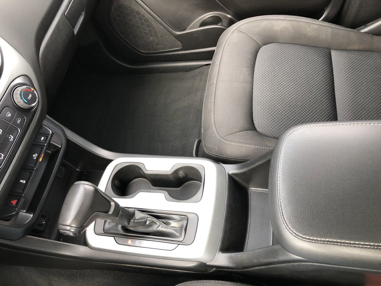 Pre-Owned 2021 Chevrolet Colorado LT - photo - 16