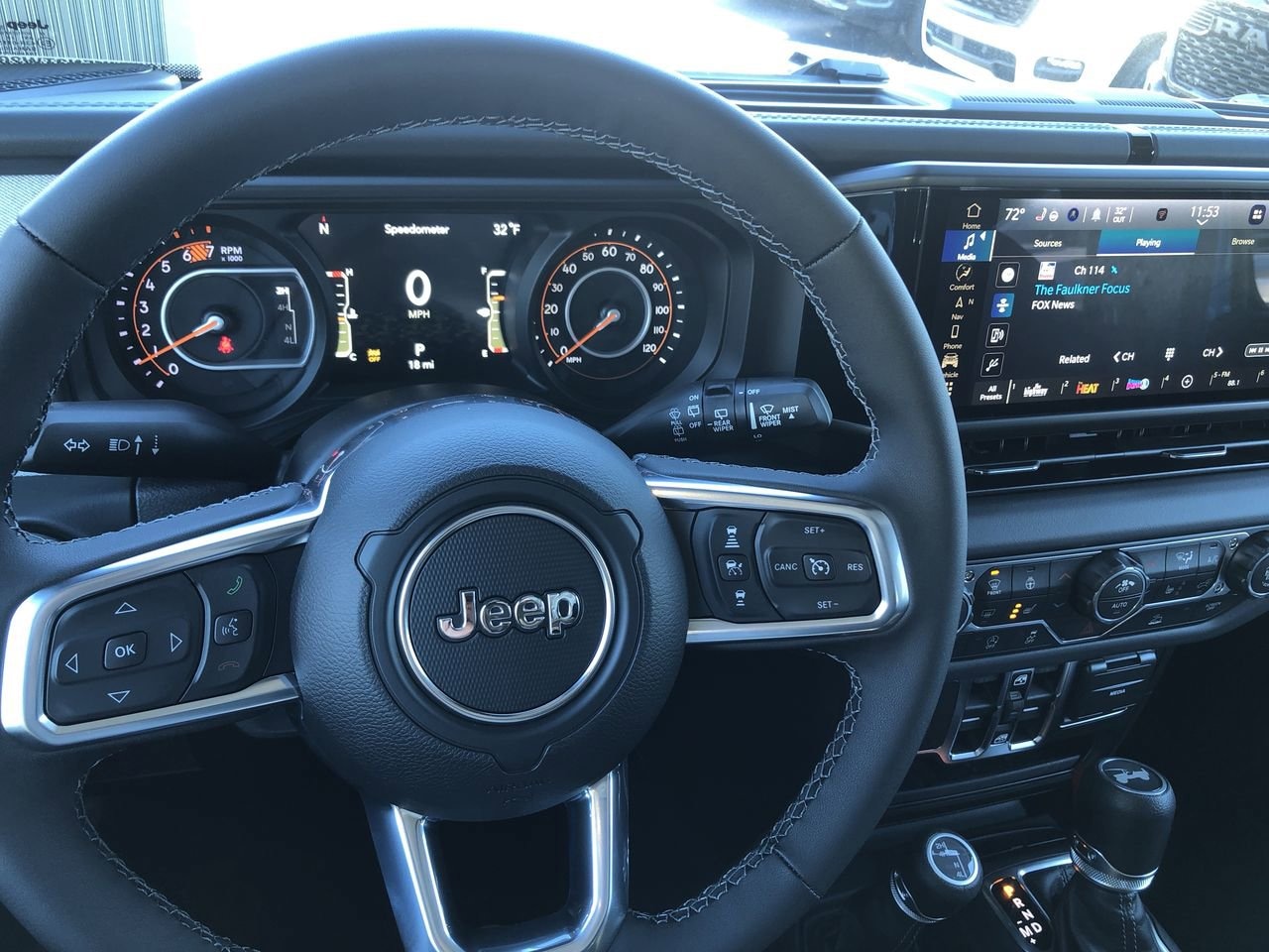 New 2026 Jeep Wrangler Sahara - photo - 22