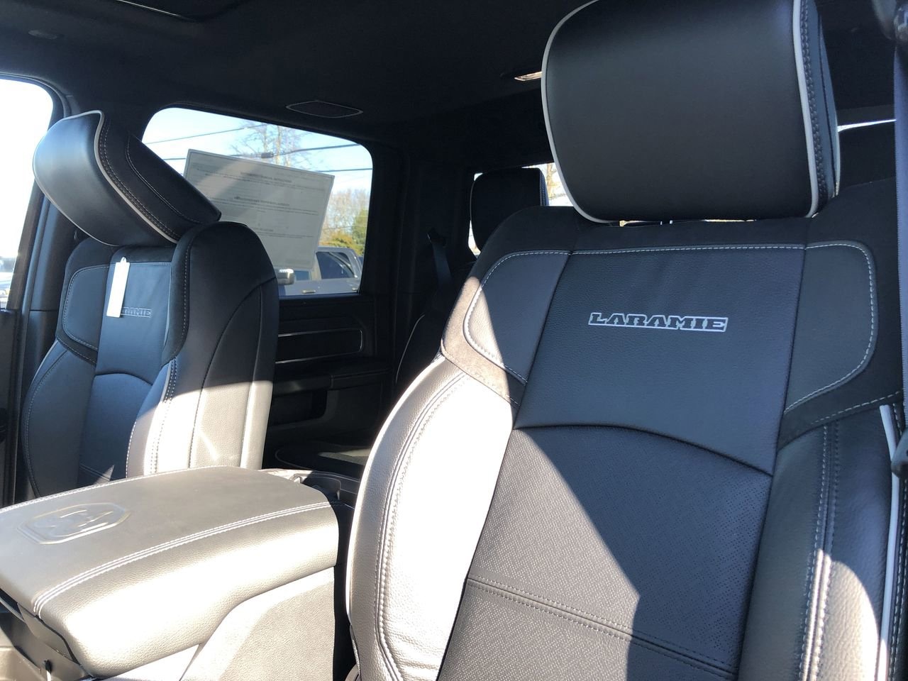 New 2026 Ram 2500 Laramie - photo - 12