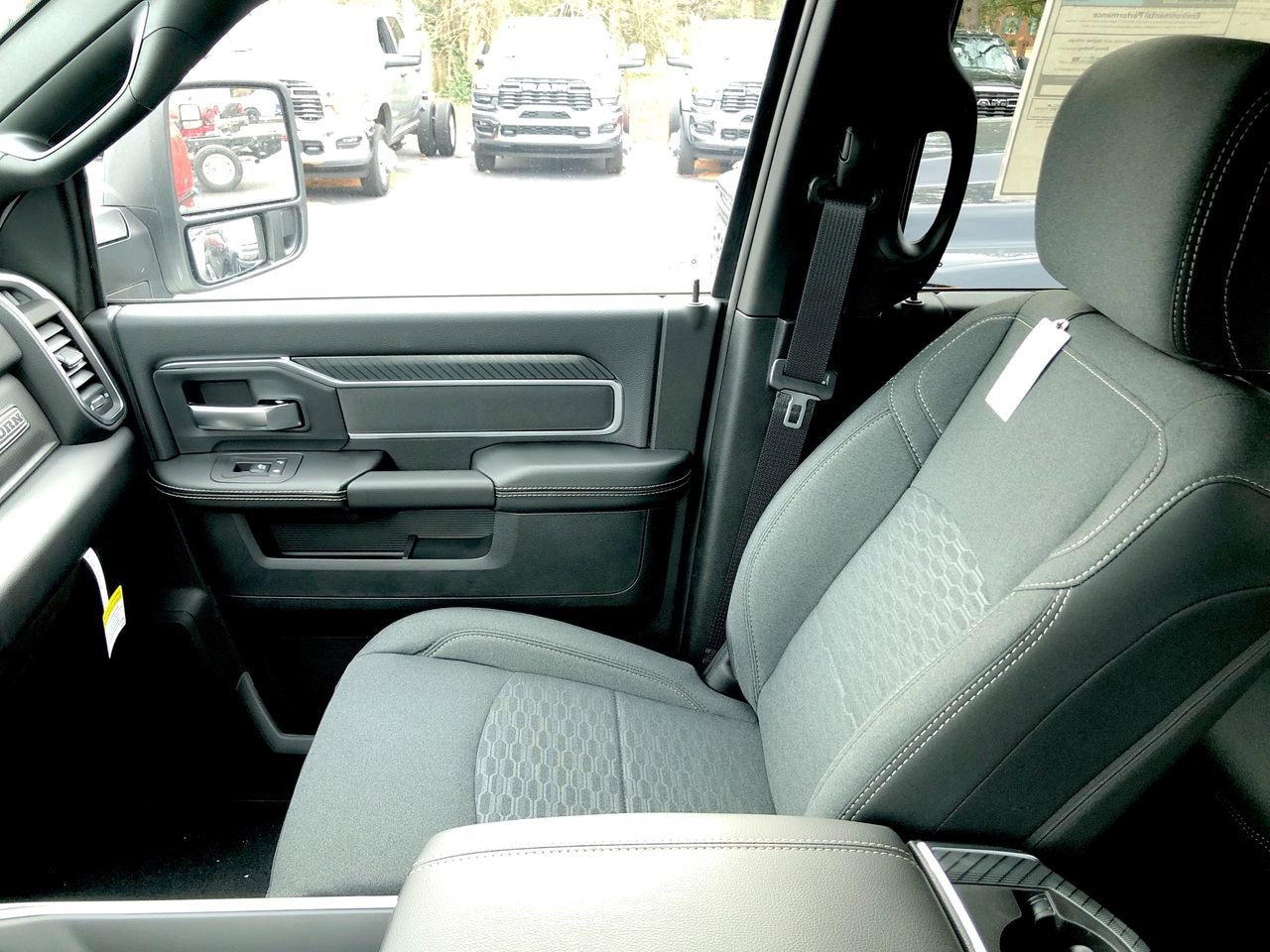 New 2026 Ram 2500 Big Horn - photo - 22