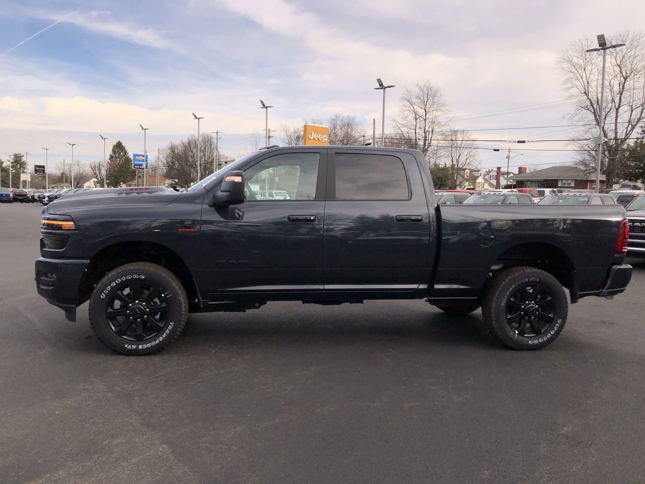 New 2026 Ram 2500 Laramie - photo - 10