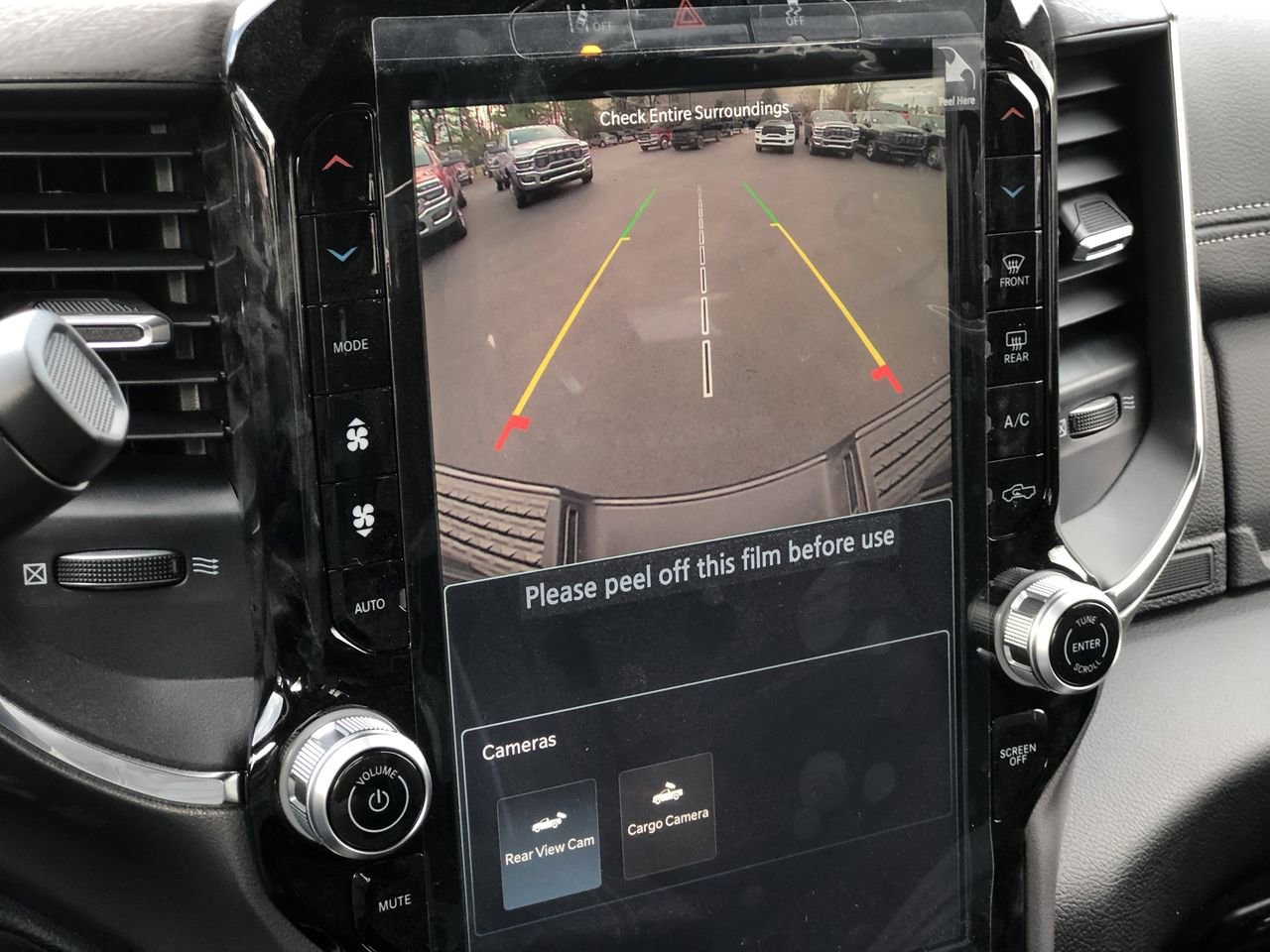 New 2026 Ram 2500 Laramie - photo - 27