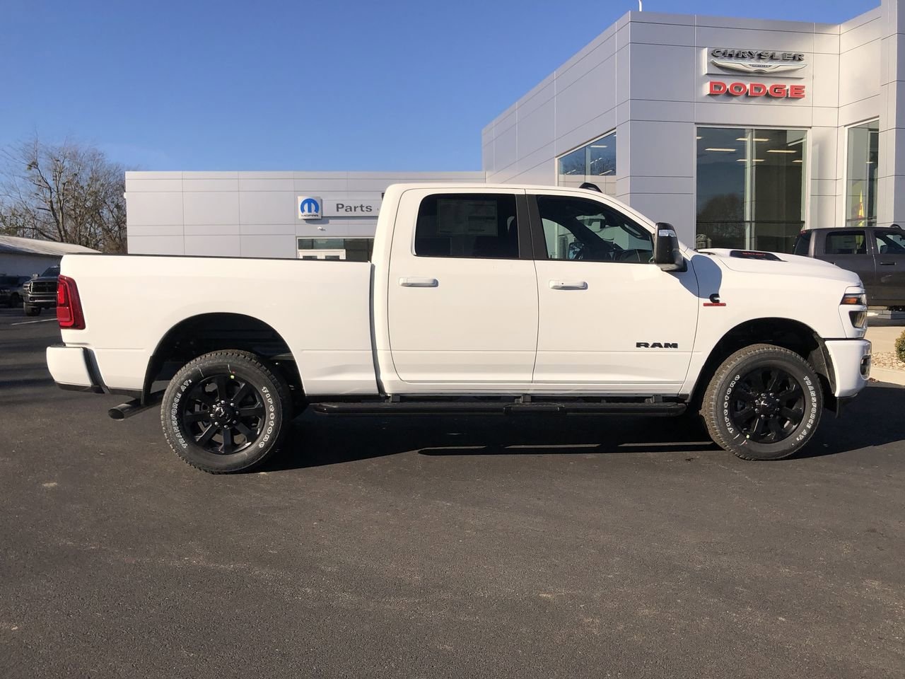 New 2026 Ram 2500 Laramie - photo - 13