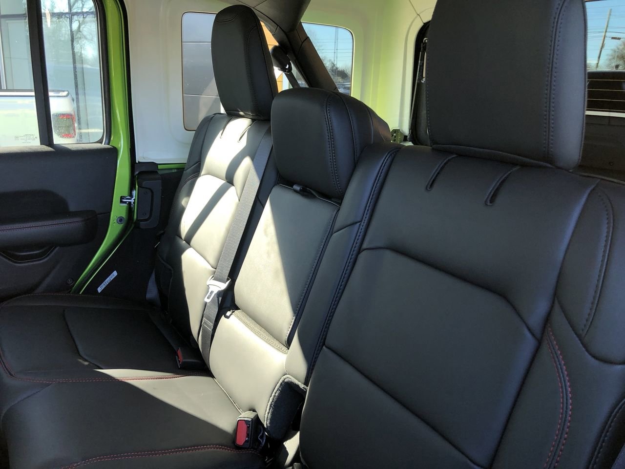 New 2026 Jeep Wrangler Rubicon - photo - 10