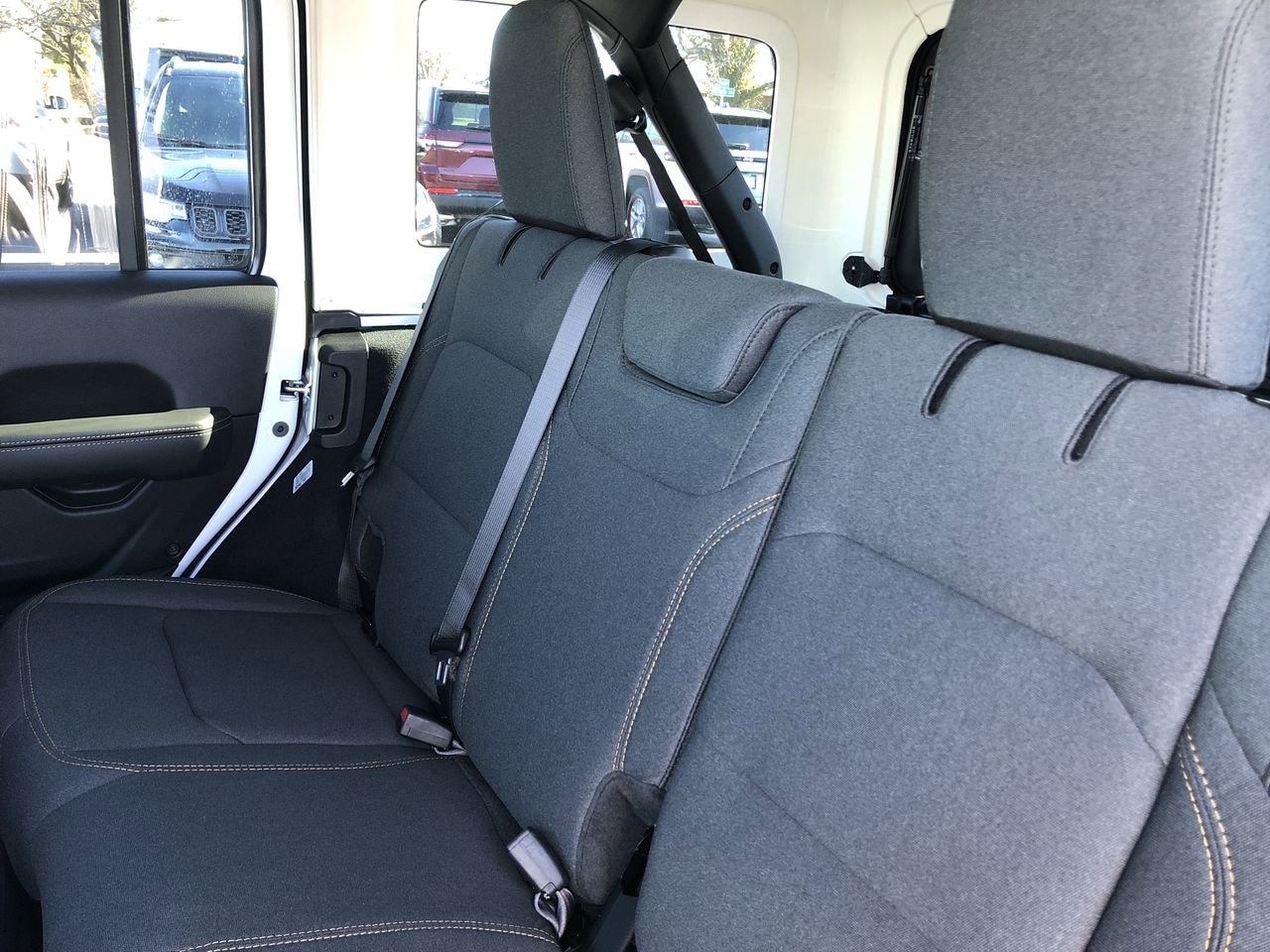 New 2026 Jeep Wrangler Sahara - photo - 18