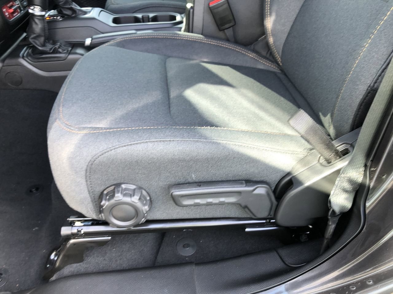 New 2026 Jeep Gladiator Willys - photo - 21