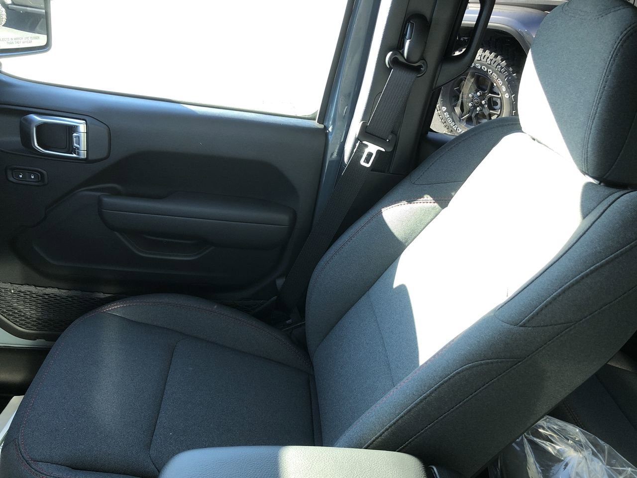 New 2026 Jeep Wrangler Rubicon - photo - 20