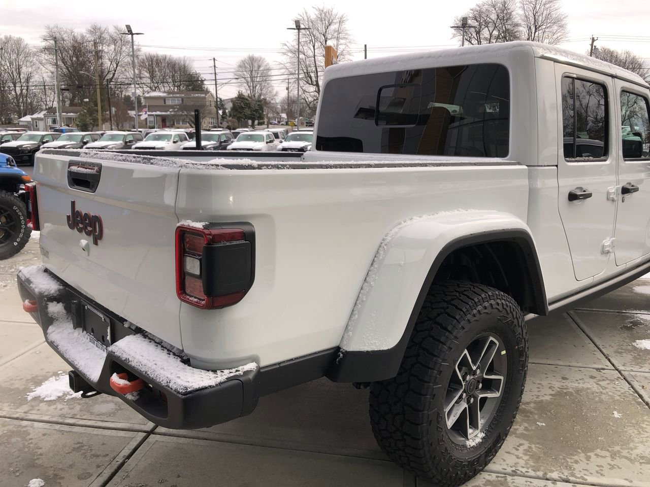 New 2026 Jeep Gladiator Mojave - photo - 4