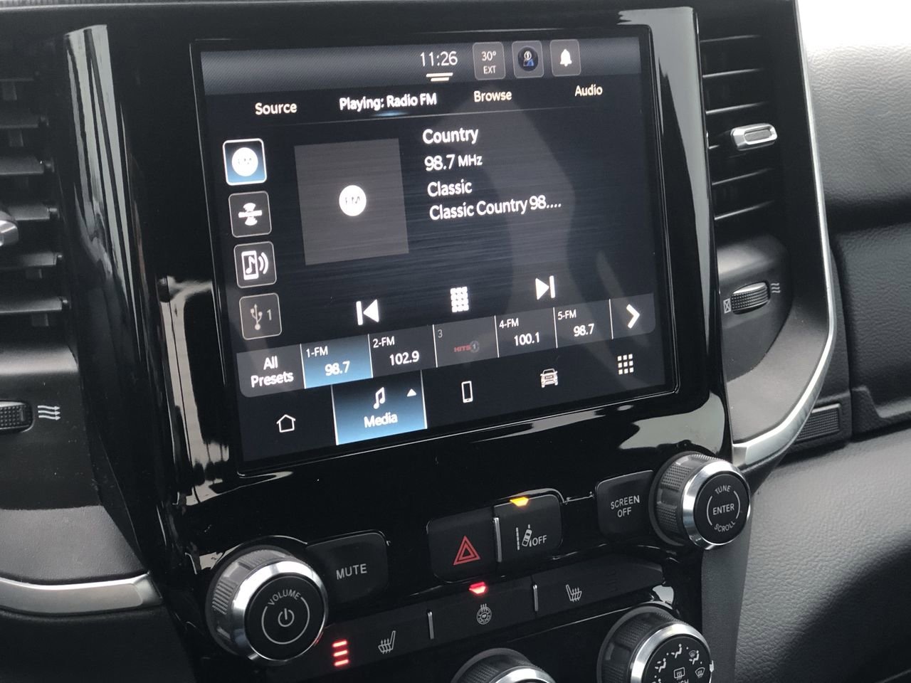 Pre-Owned 2025 Ram 1500  - photo - 26