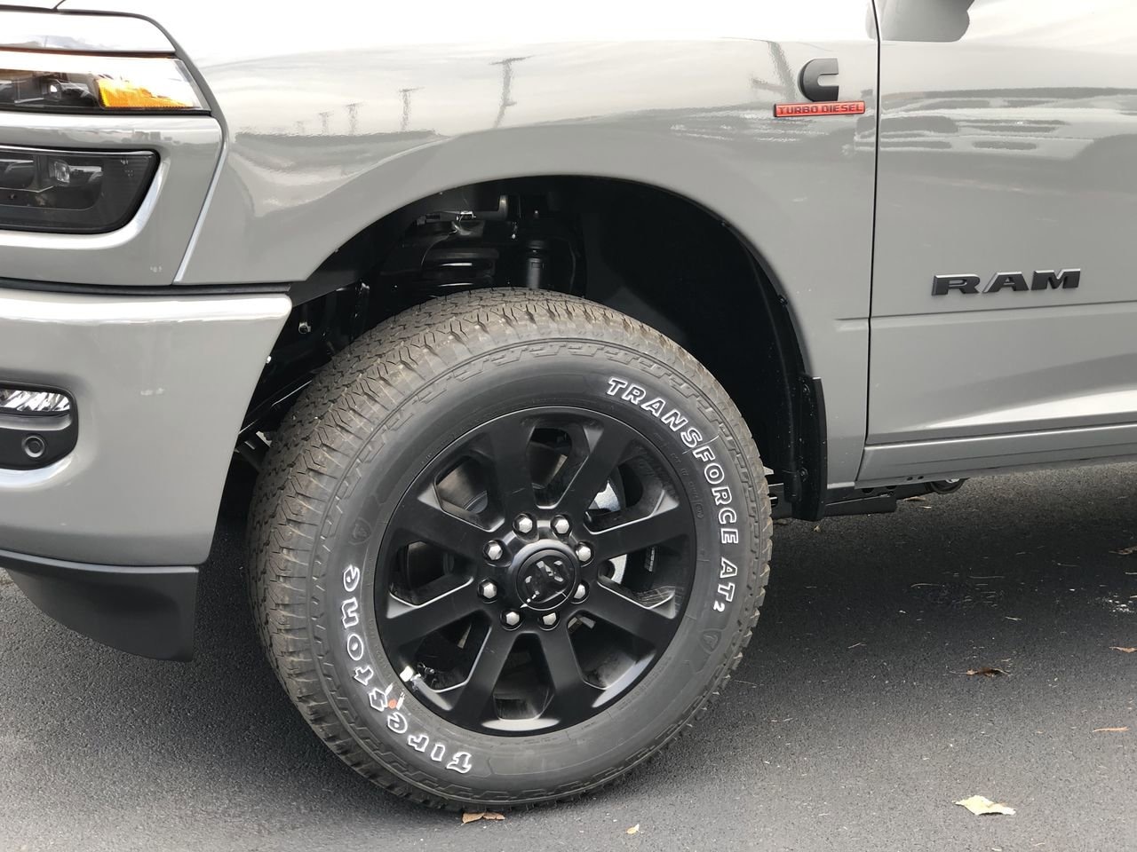 New 2026 Ram 2500 Laramie - photo - 9