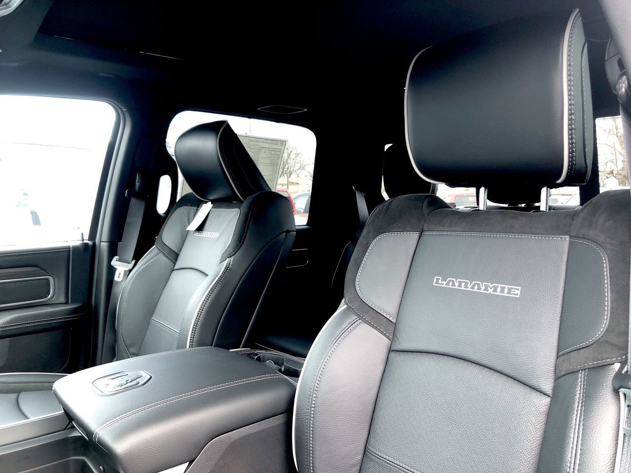 New 2026 Ram 2500 Laramie - photo - 12