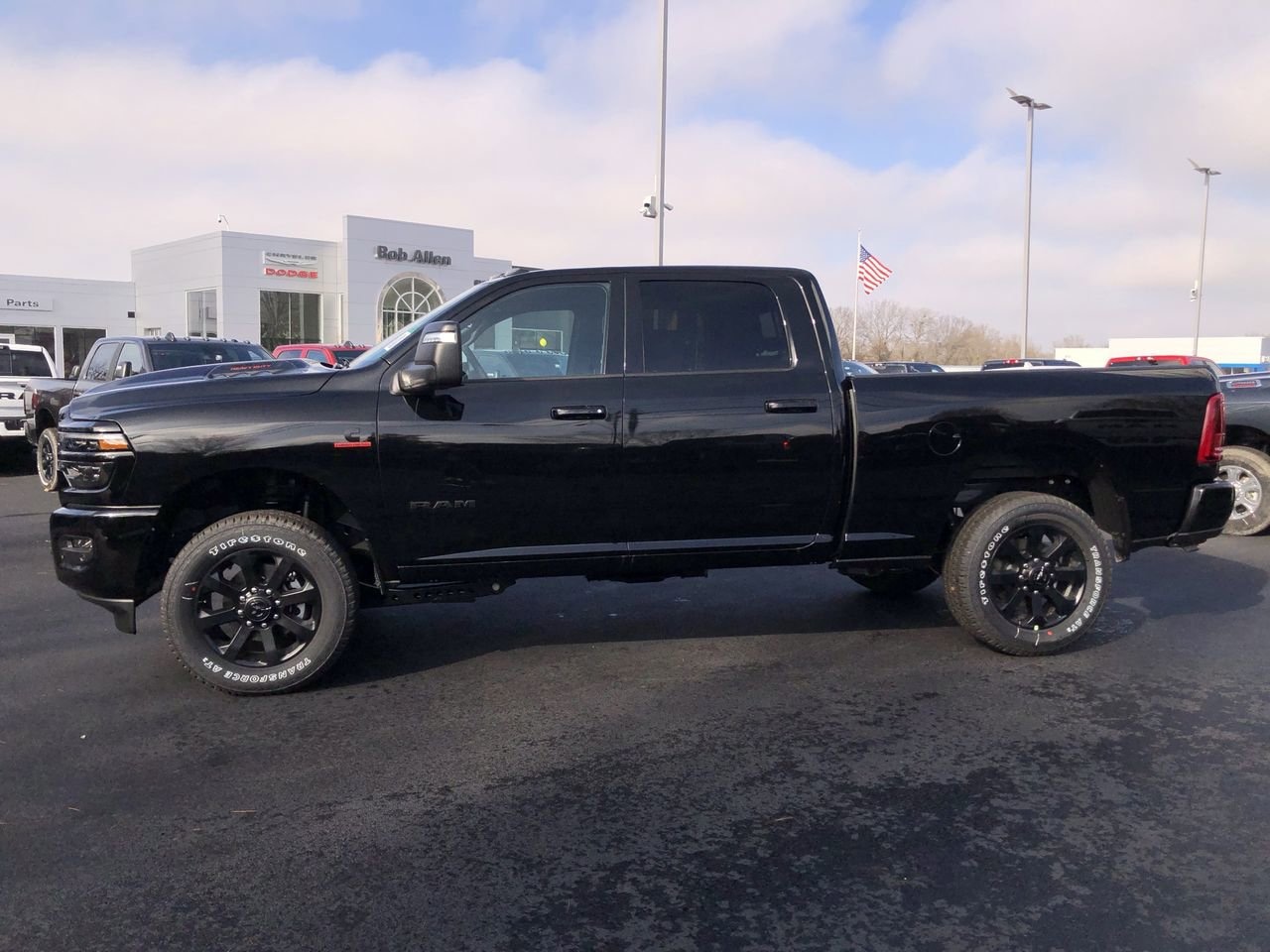 New 2026 Ram 2500 Laramie - photo - 10