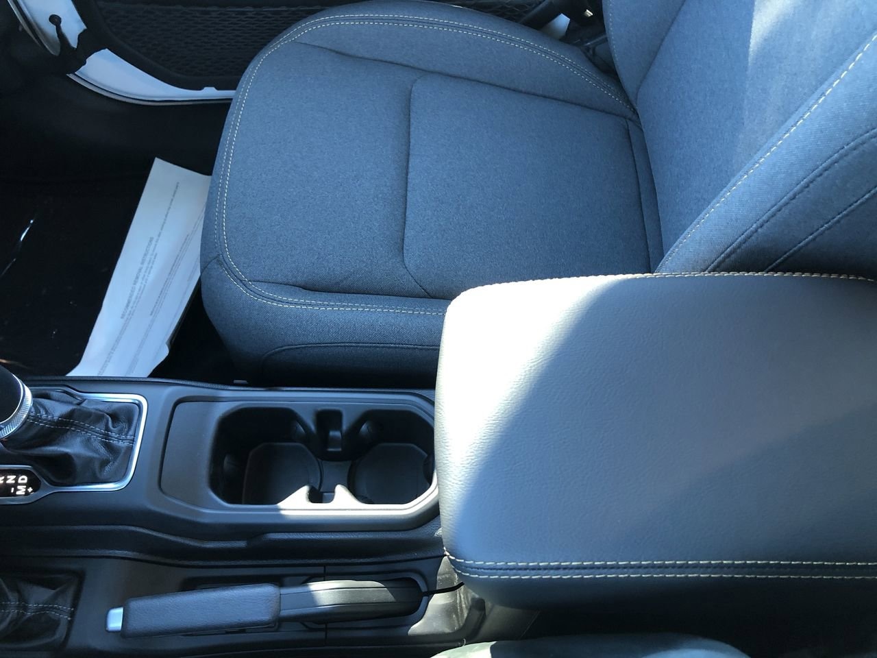 New 2026 Jeep Wrangler Sahara - photo - 24