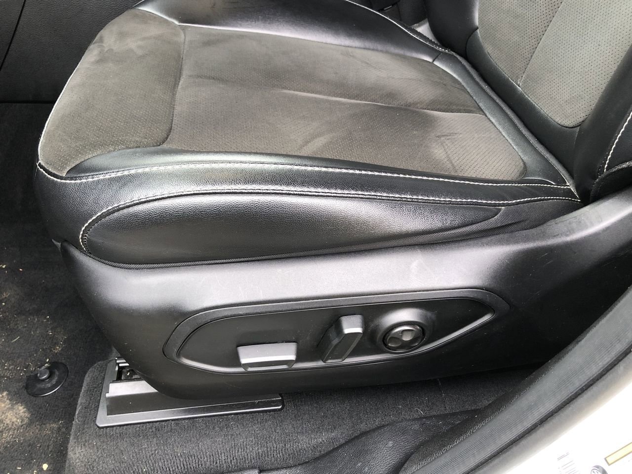 Pre-Owned 2024 Jeep Grand Cherokee L  - photo - 15