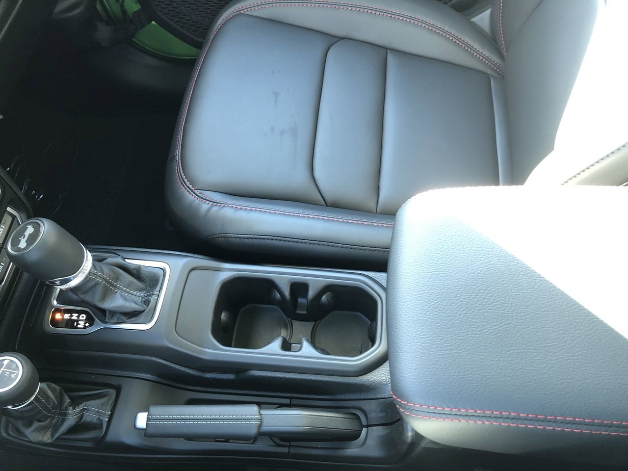 New 2026 Jeep Wrangler Rubicon - photo - 16