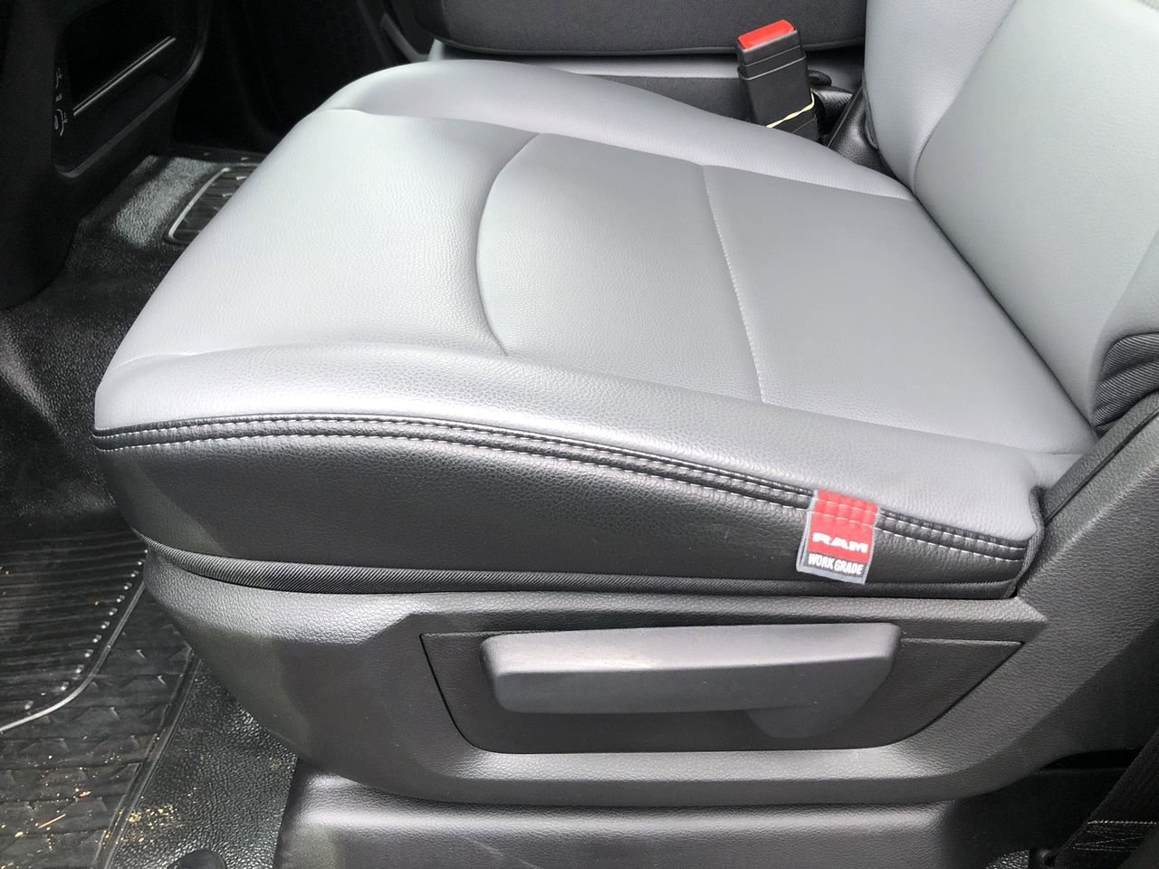 New 2026 Ram 3500 Chassis Cab Tradesman - photo - 21