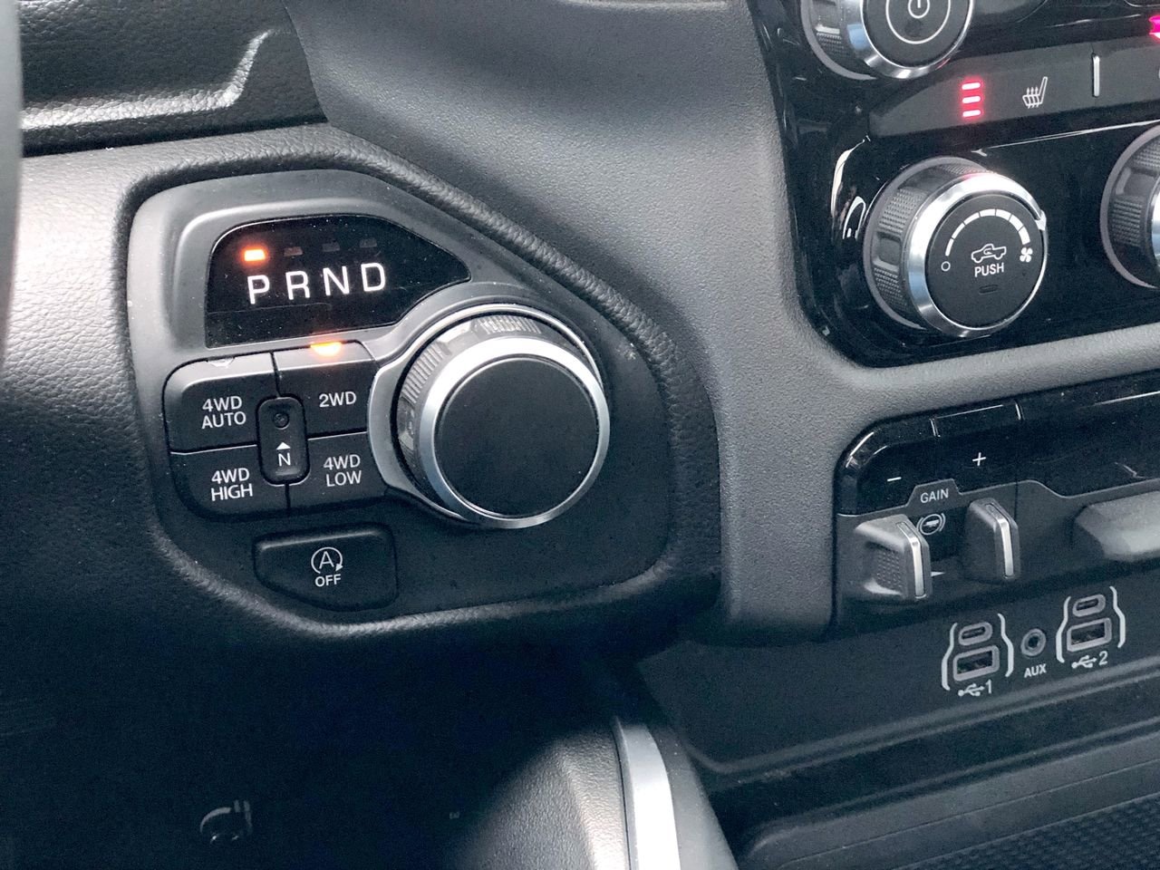 Pre-Owned 2025 Ram 1500  - photo - 25