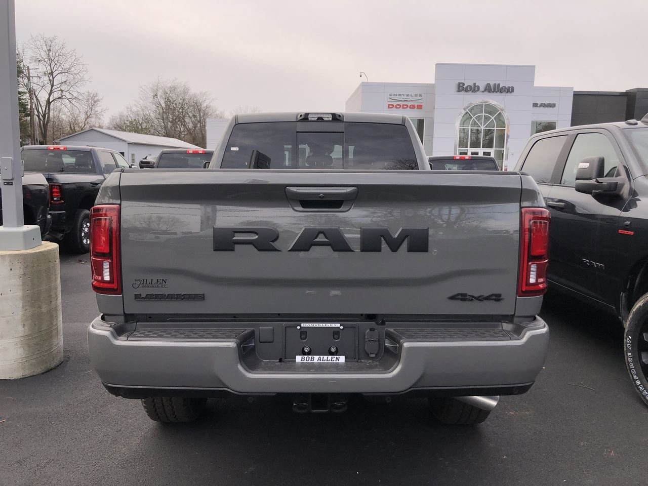 New 2026 Ram 2500 Laramie - photo - 9