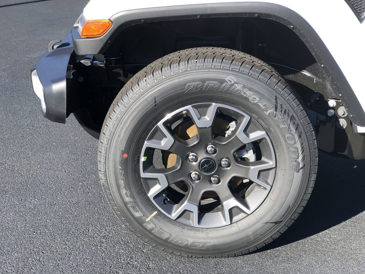 New 2026 Jeep Wrangler Sahara - photo - 9