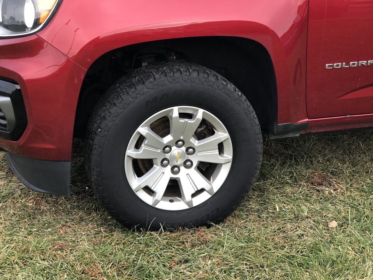 Pre-Owned 2021 Chevrolet Colorado LT - photo - 1