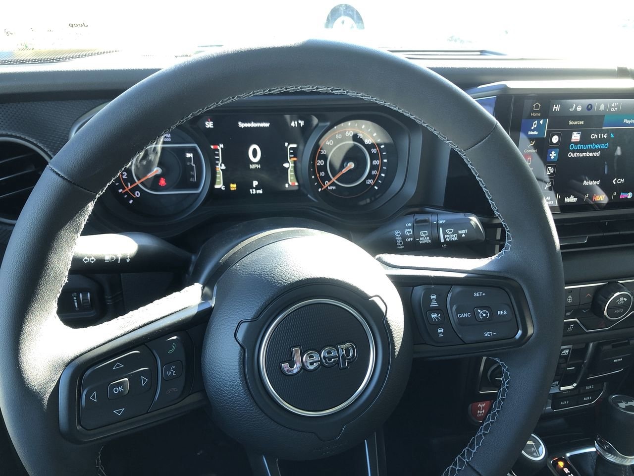 New 2026 Jeep Wrangler Rubicon - photo - 14