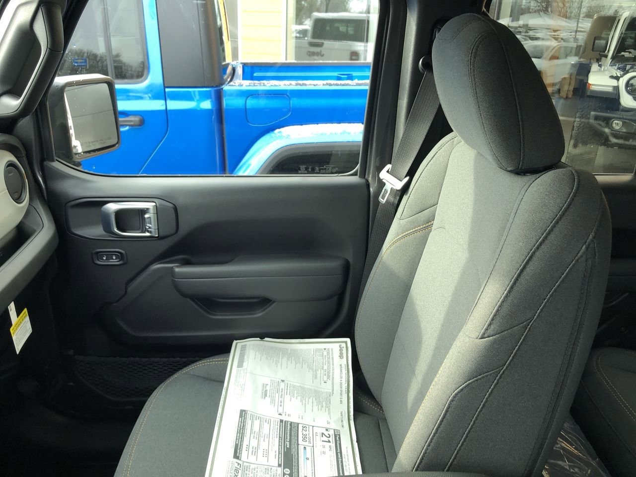 New 2026 Jeep Wrangler Sport S - photo - 21