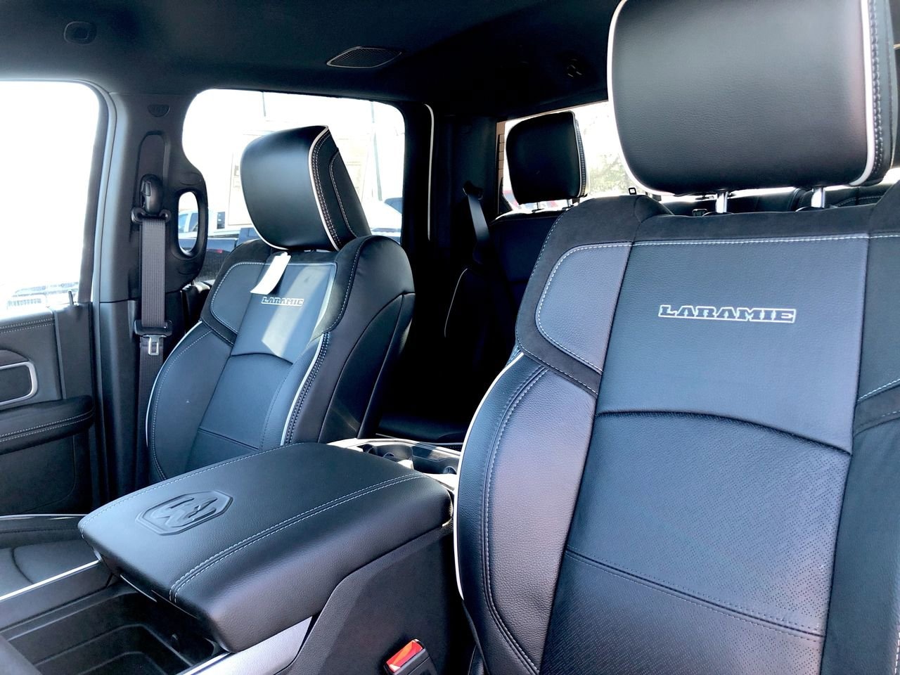 New 2026 Ram 2500 Laramie - photo - 20