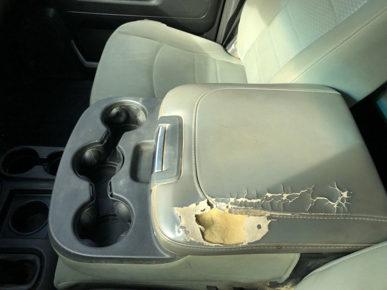 Pre-Owned 2014 Ram 3500  - photo - 16