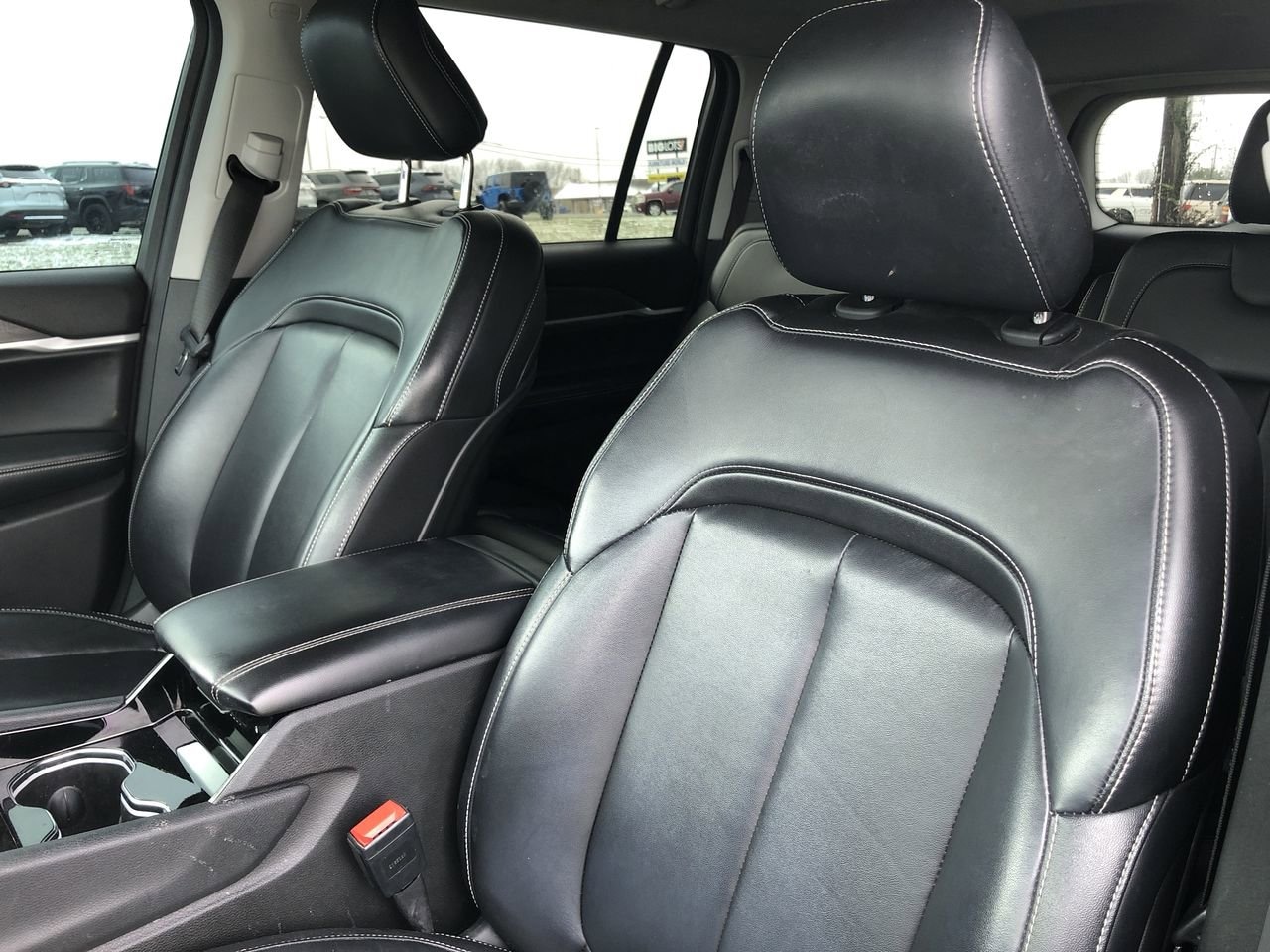 Pre-Owned 2021 Jeep Grand Cherokee L  - photo - 14