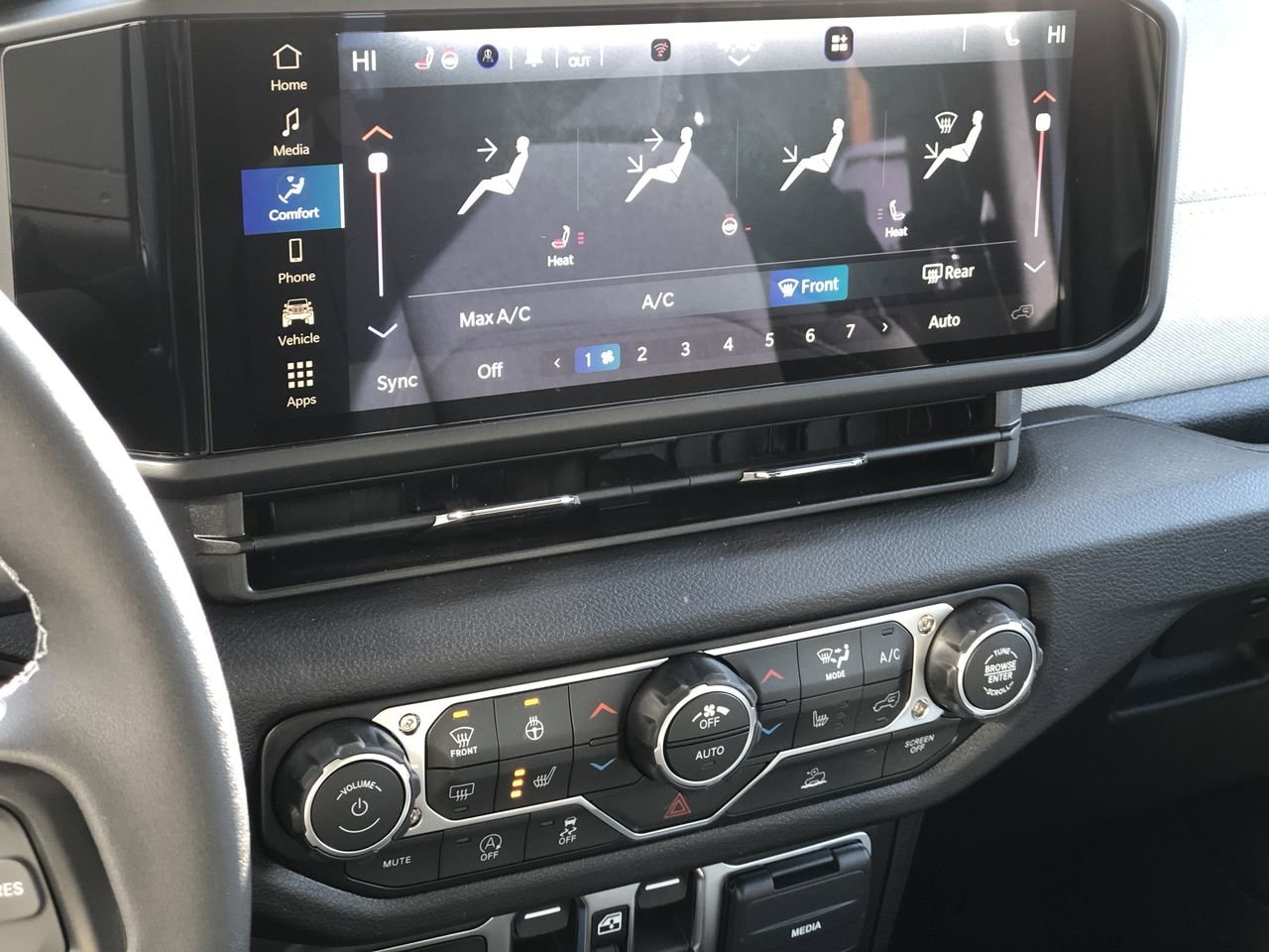 New 2026 Jeep Wrangler Willys - photo - 20