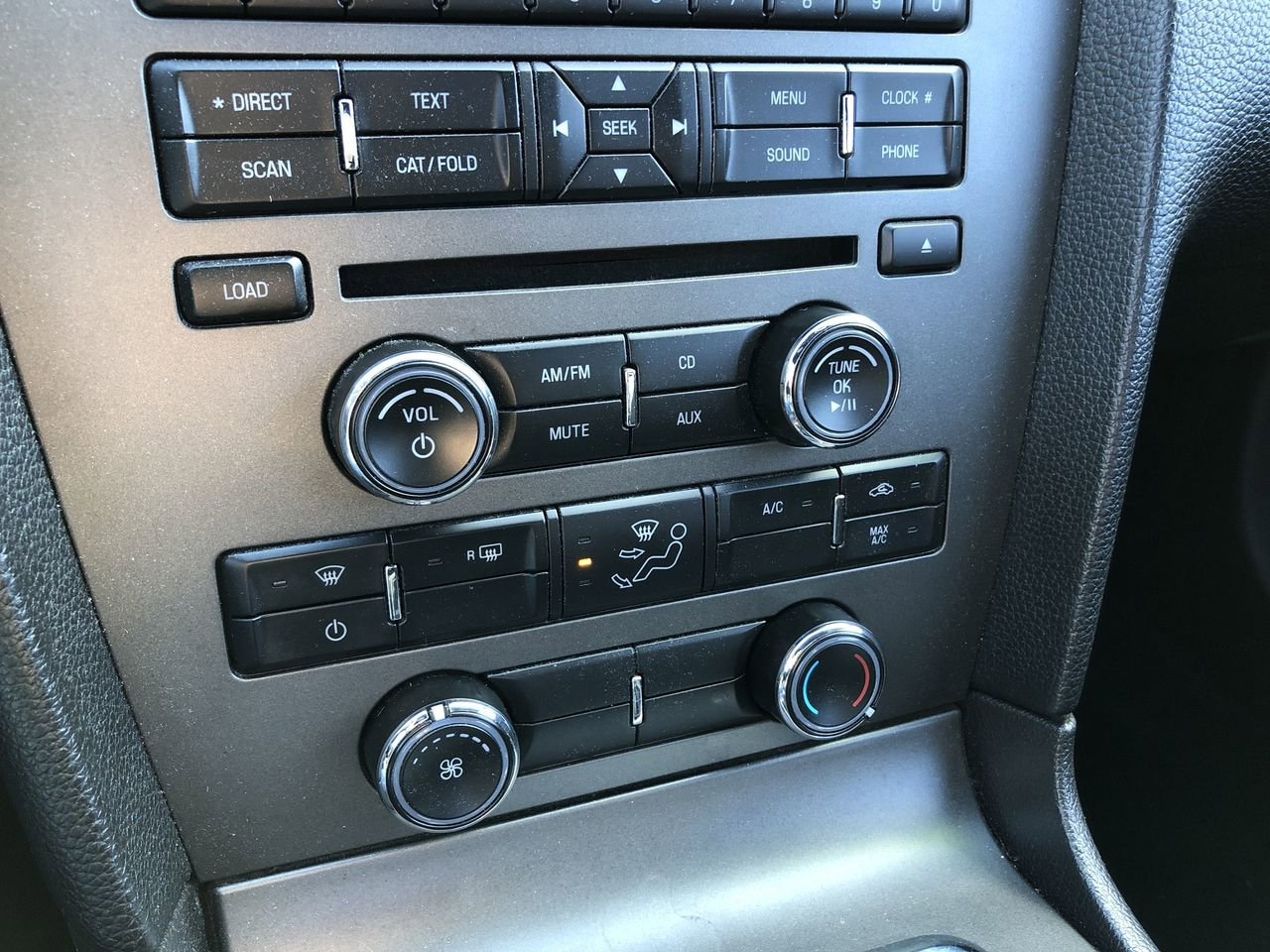 Pre-Owned 2014 Ford Mustang V6 - photo - 18