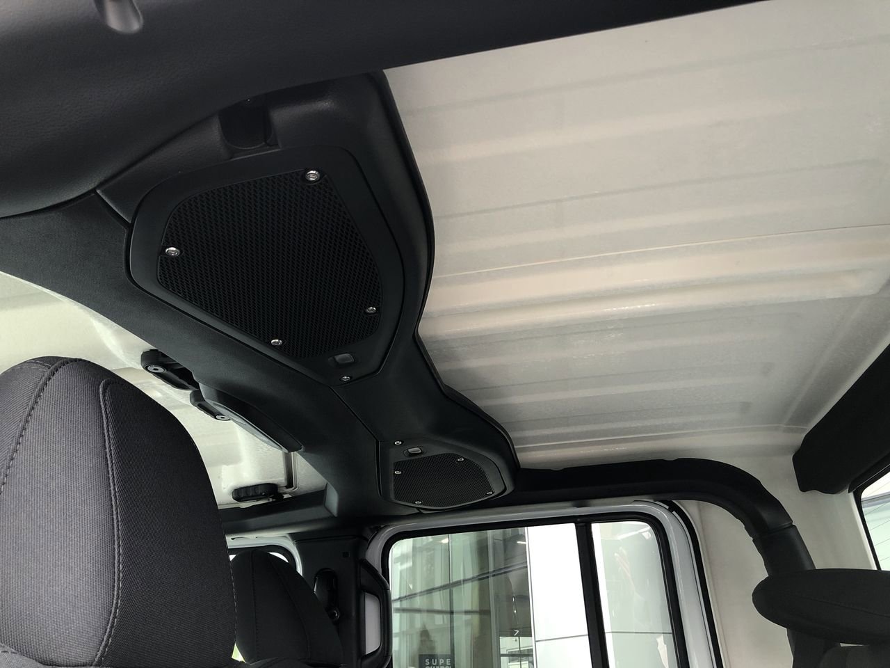 New 2026 Jeep Gladiator Mojave - photo - 22