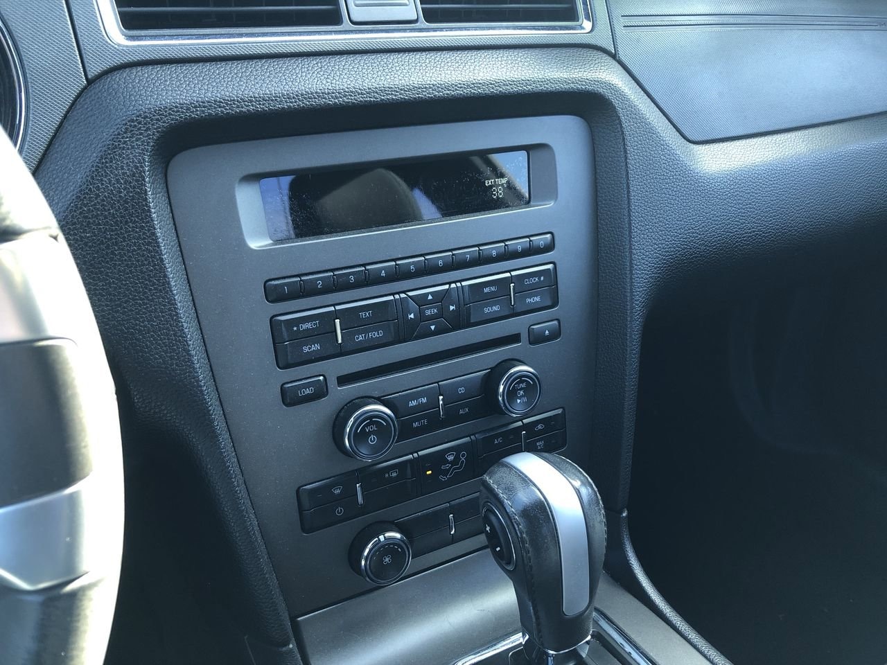 Pre-Owned 2014 Ford Mustang V6 - photo - 17