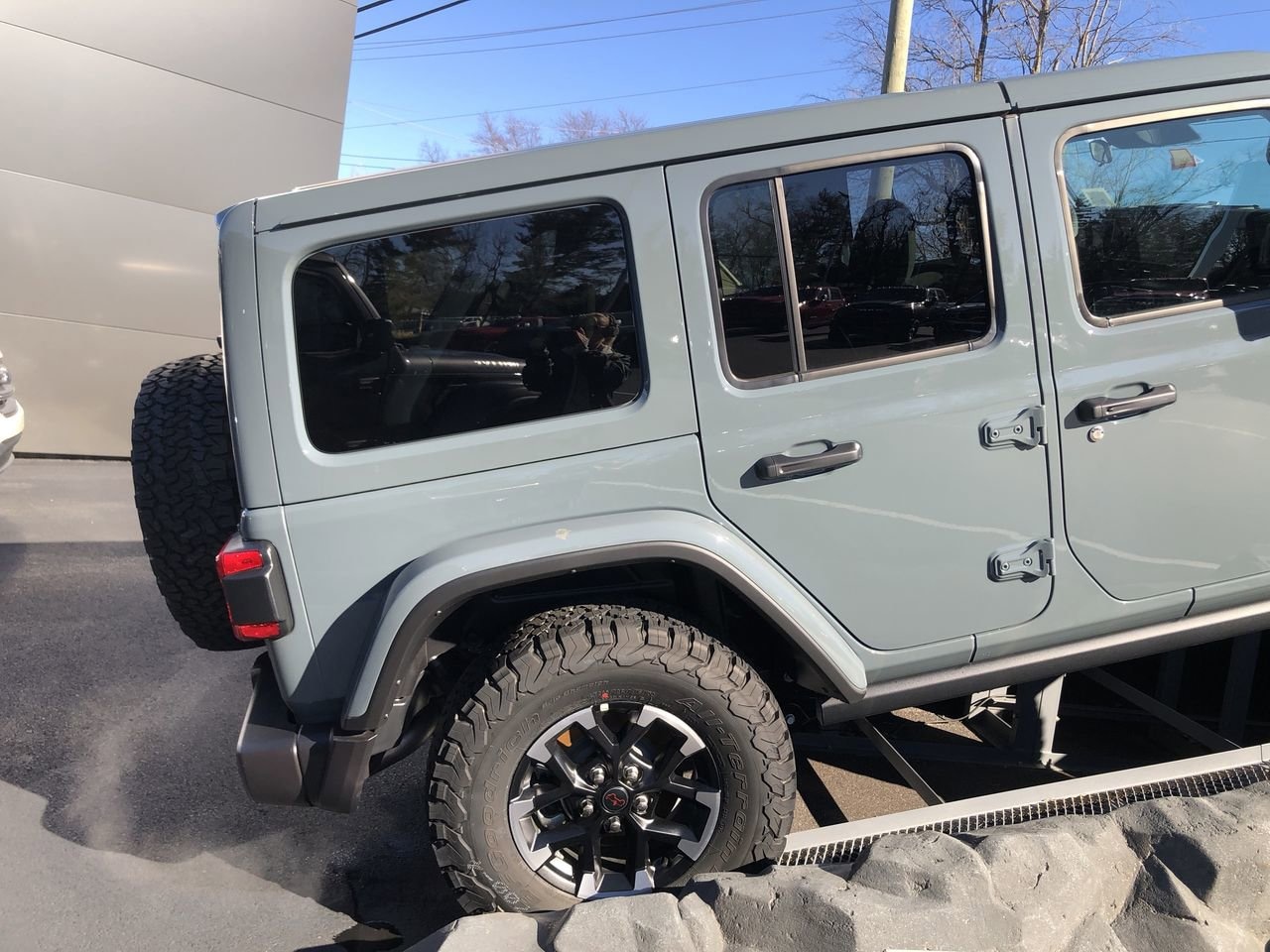 New 2026 Jeep Wrangler Rubicon - photo - 4