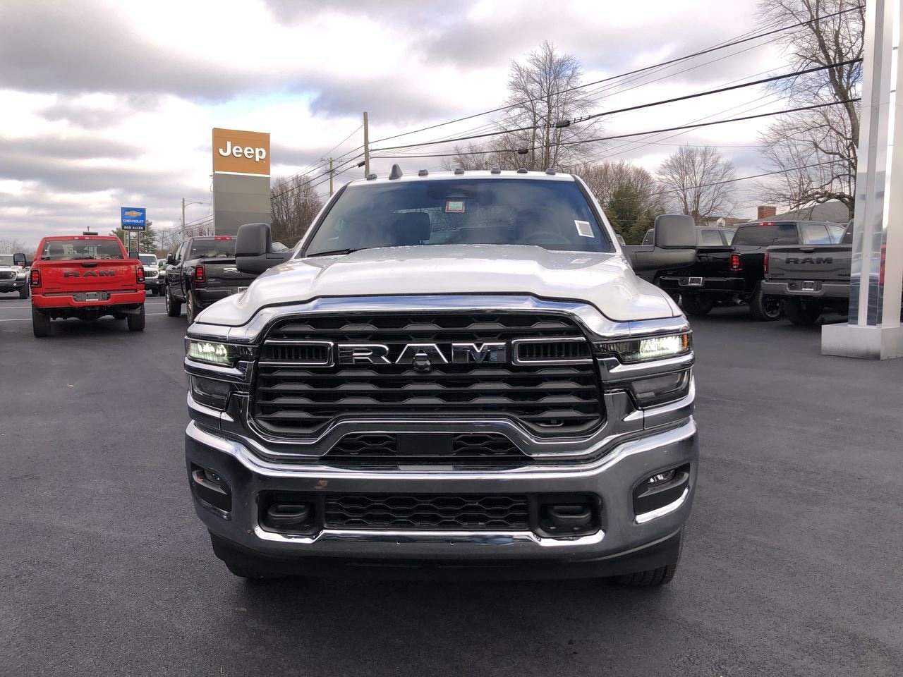 New 2026 Ram 2500 Tradesman - photo - 15