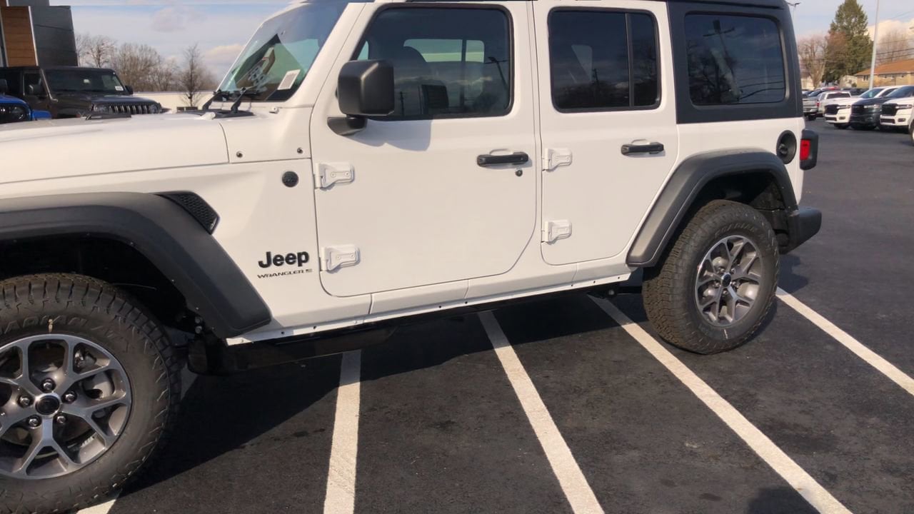 2026 Jeep Wrangler Sport S Photo in Danville, KY 40422