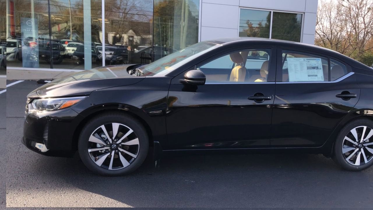 2025 Nissan Sentra SV Photo in Danville, KY 40422