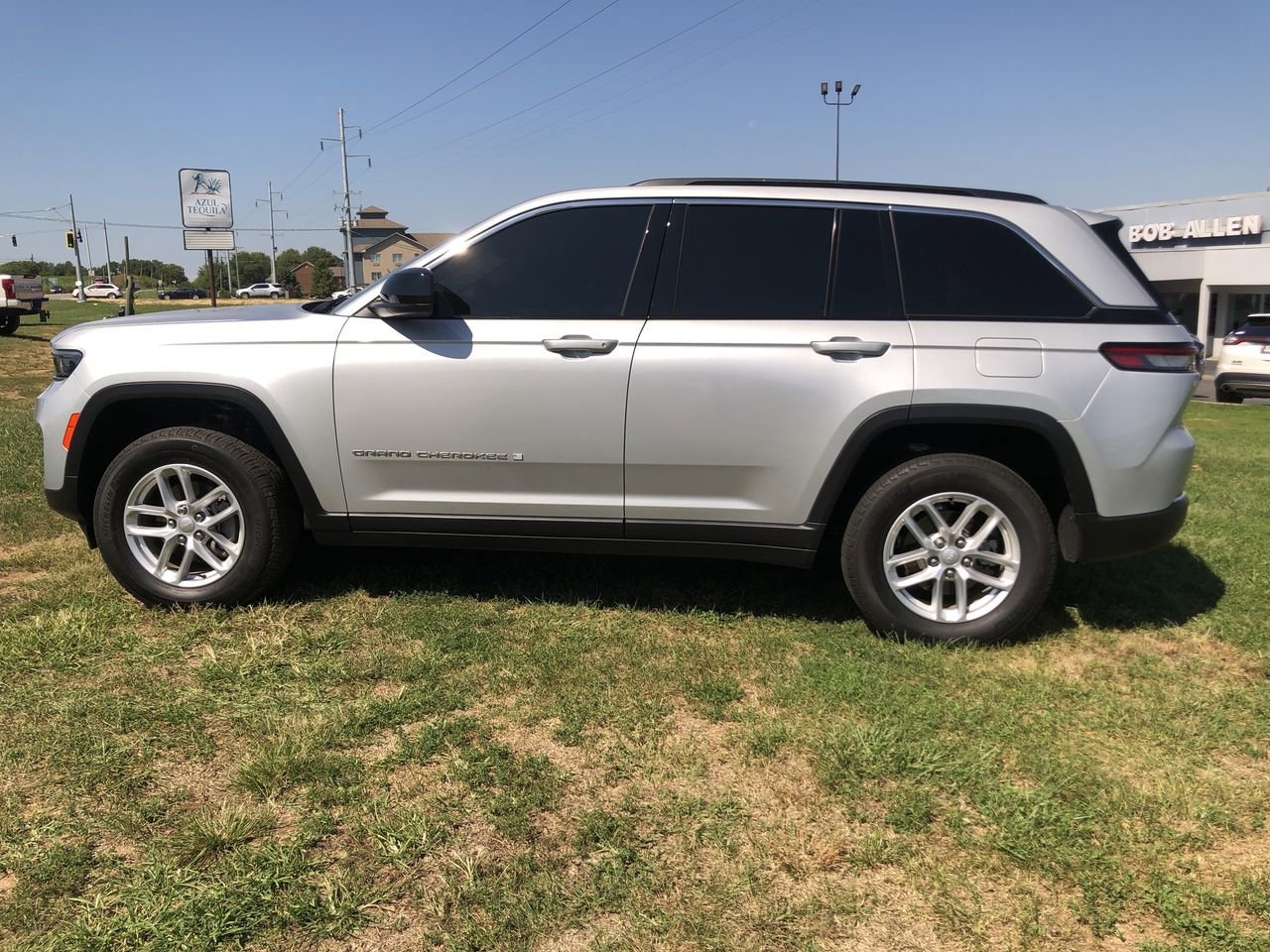 2024 Jeep Grand Cherokee Photo in Danville, KY 40422