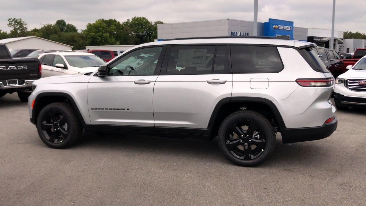 2025 Jeep Grand Cherokee L Photo in Danville, KY 40422-1146