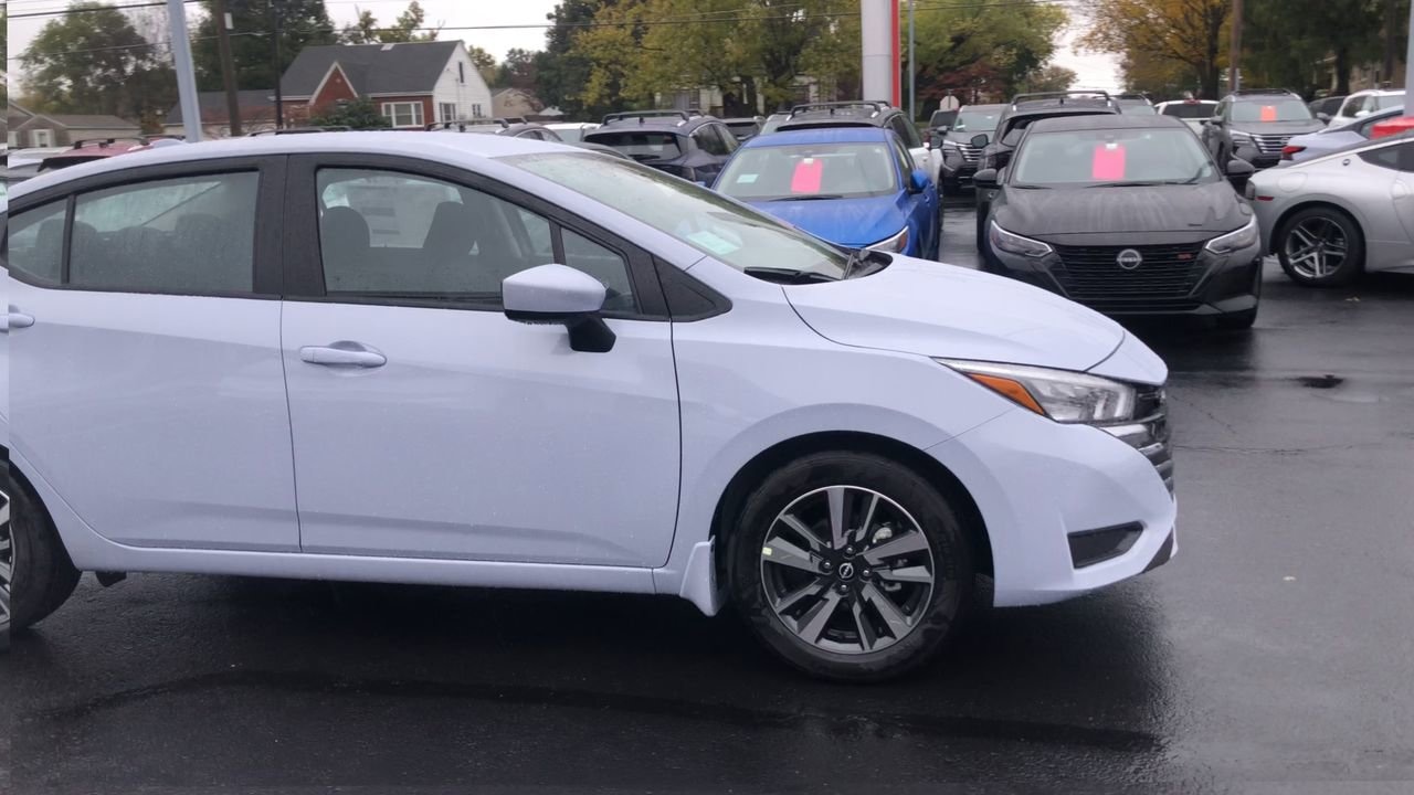 2025 Nissan Versa Photo in Danville, KY 40422